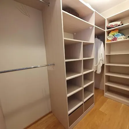Apartment Bright 3-room In Mustamaee